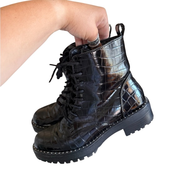 Black Croc-Embossed Combat Boots w/ Studs - Picture 4 of 6